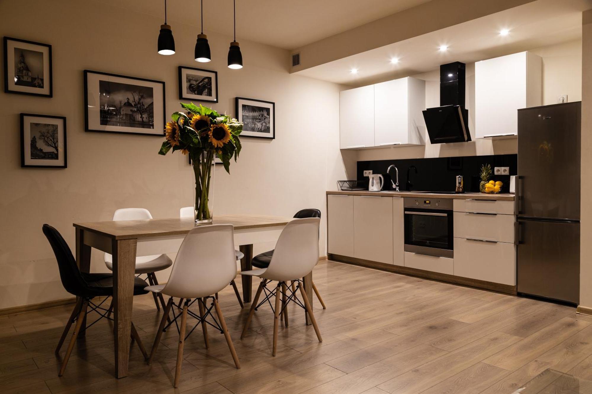 Tyzenhauz Apartments Old Town Красков Екстериор снимка