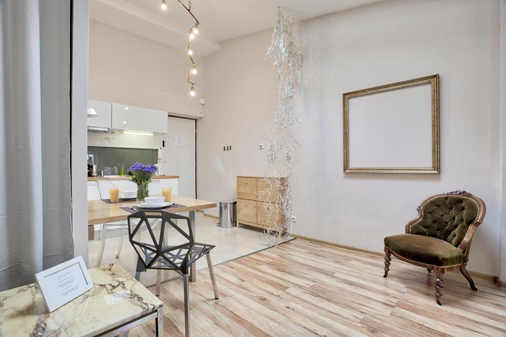 Tyzenhauz Apartments Old Town Красков Екстериор снимка