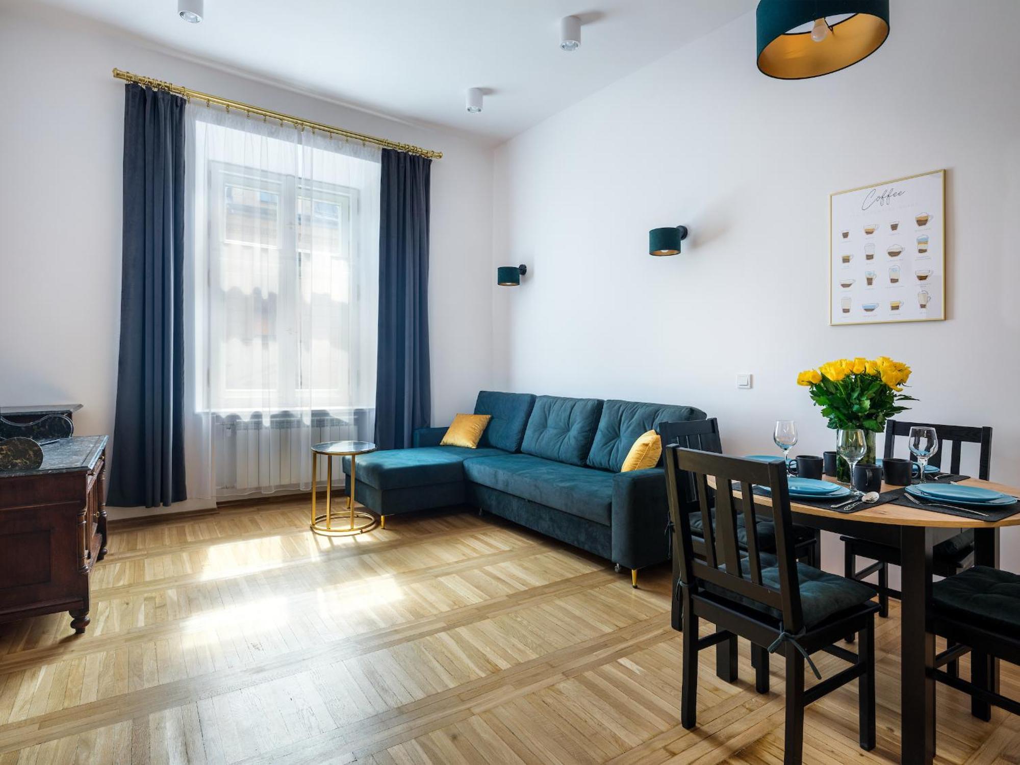 Tyzenhauz Apartments Old Town Красков Екстериор снимка