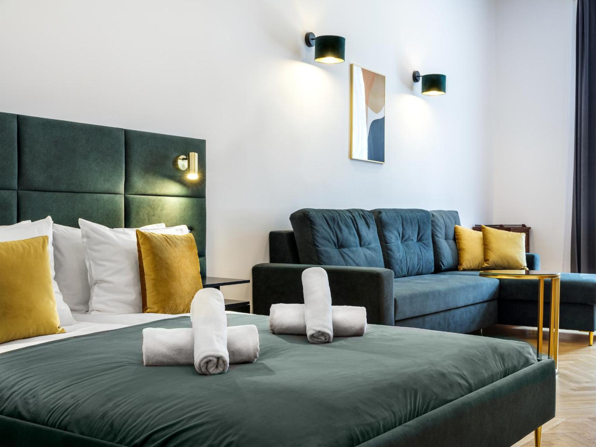 Tyzenhauz Apartments Old Town Красков Екстериор снимка